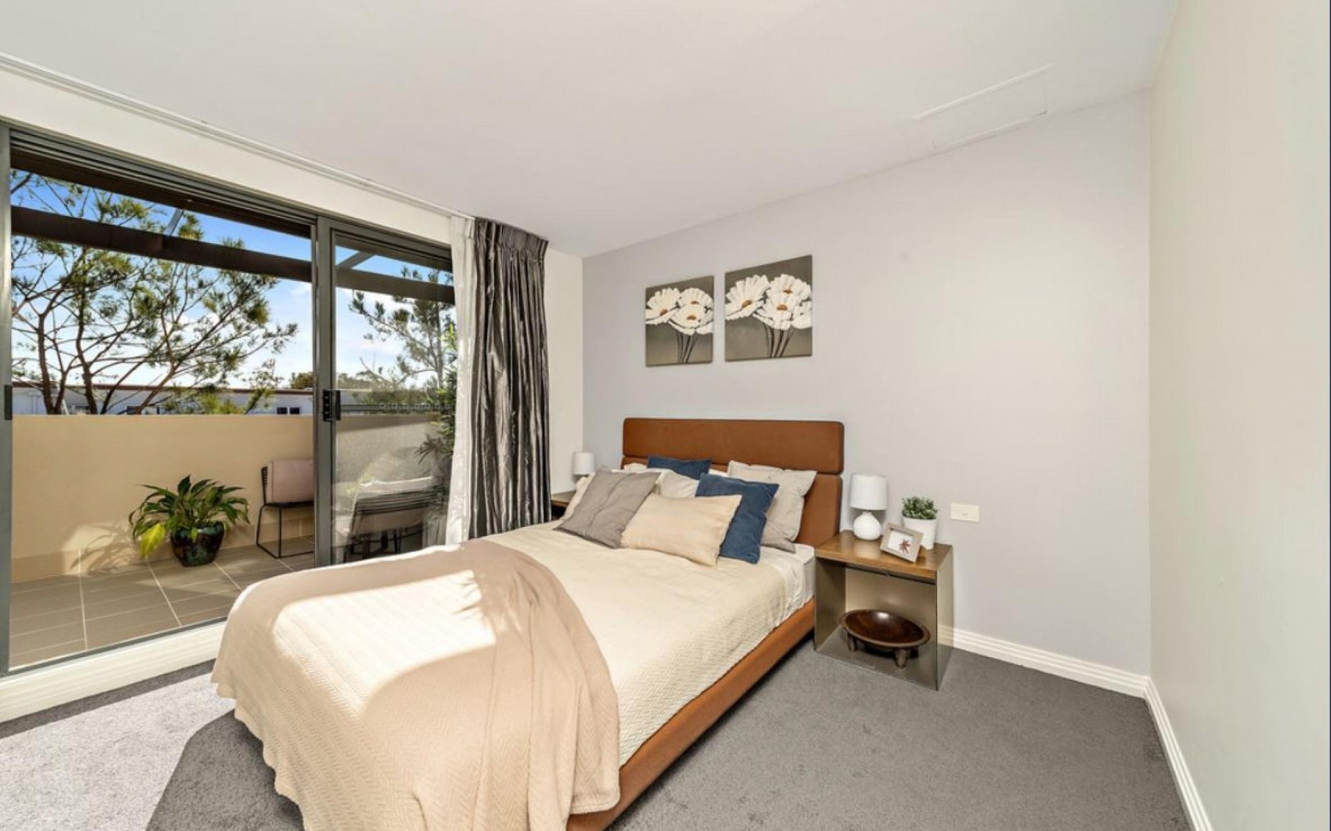 Short term in canberra, Kingston 51